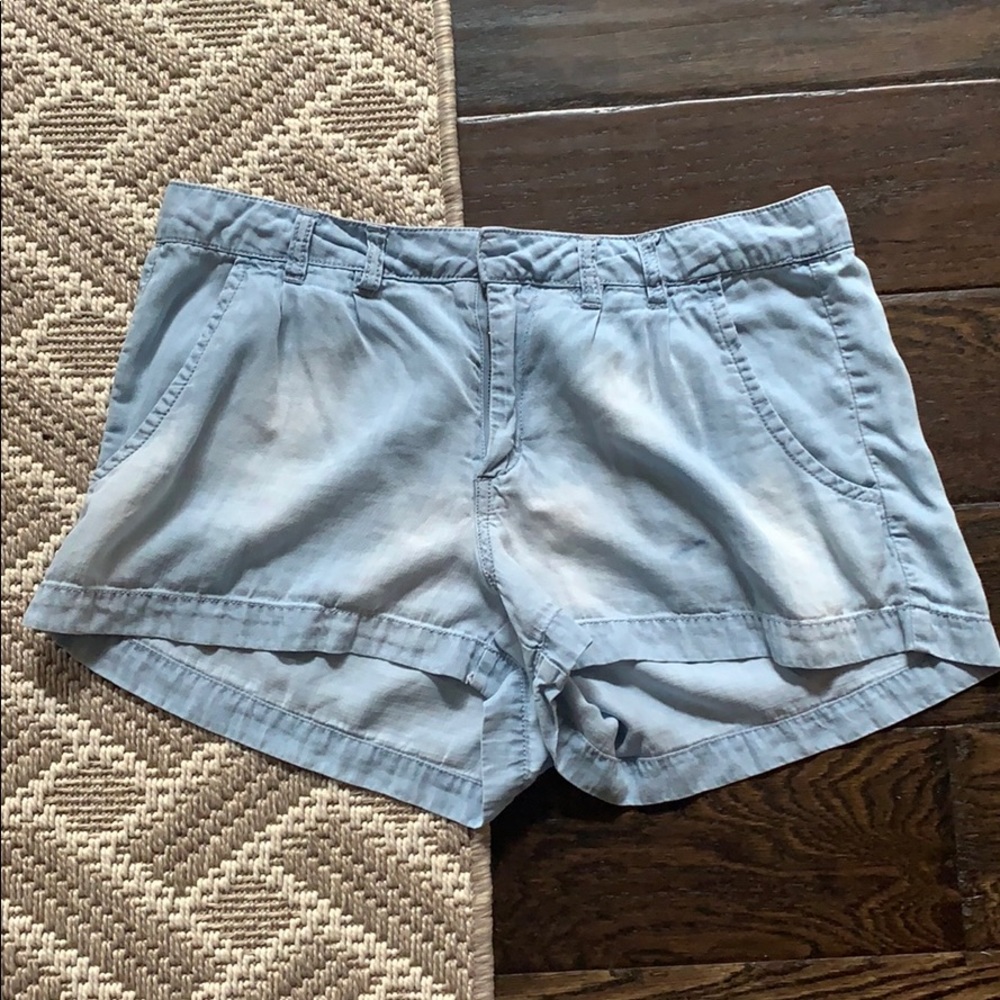 Light Wash Denim-Like Shorts, cotton material
